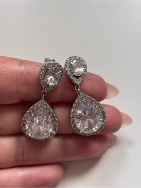 Clear Crystal Teardrop Dangle Earrings - Women Jewelry